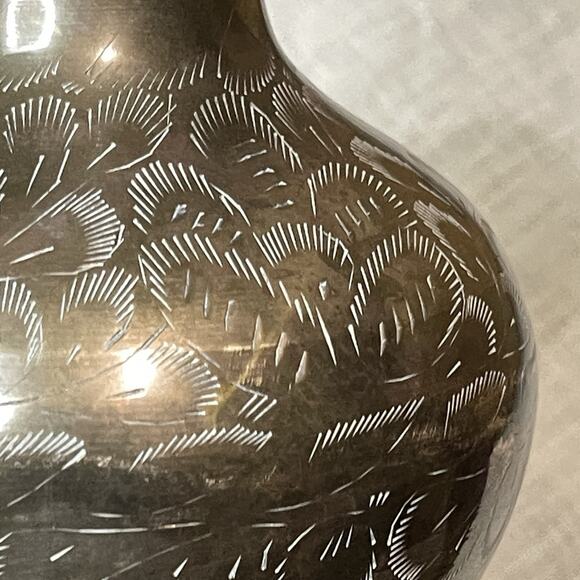 Vintage Etched Brass Vase India Floral Design 8.5" Tall Boho Mid-Century Decor - Picture 9 of 9